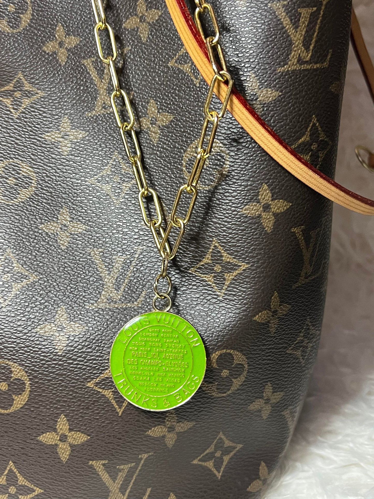 Louis Vuitton Zipper Pull Necklace