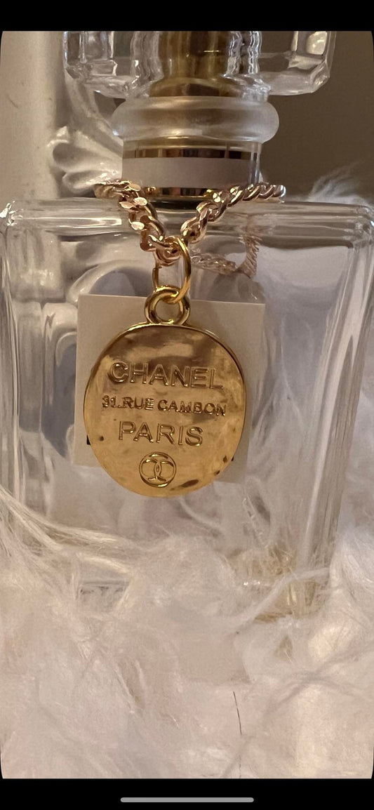 Channel Disk Necklace
