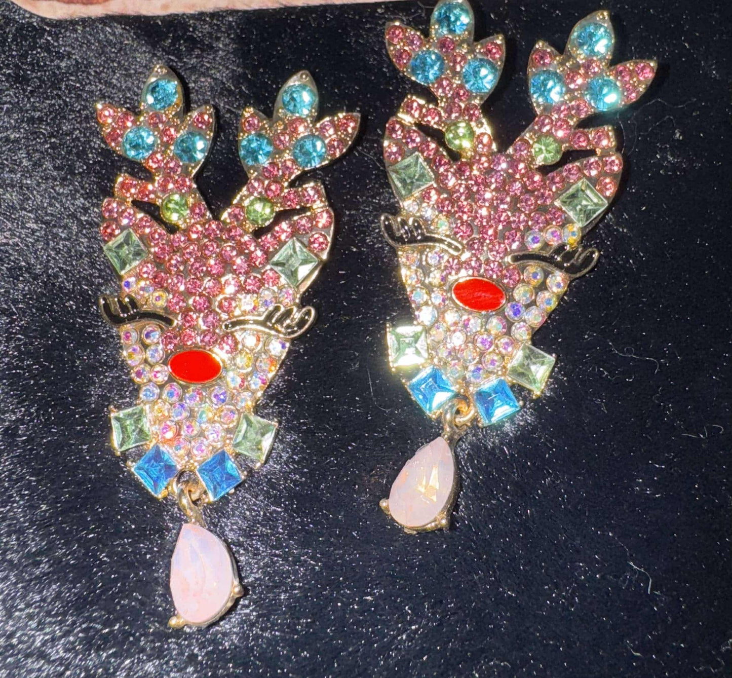 Holiday Cheer Reindeer earrings